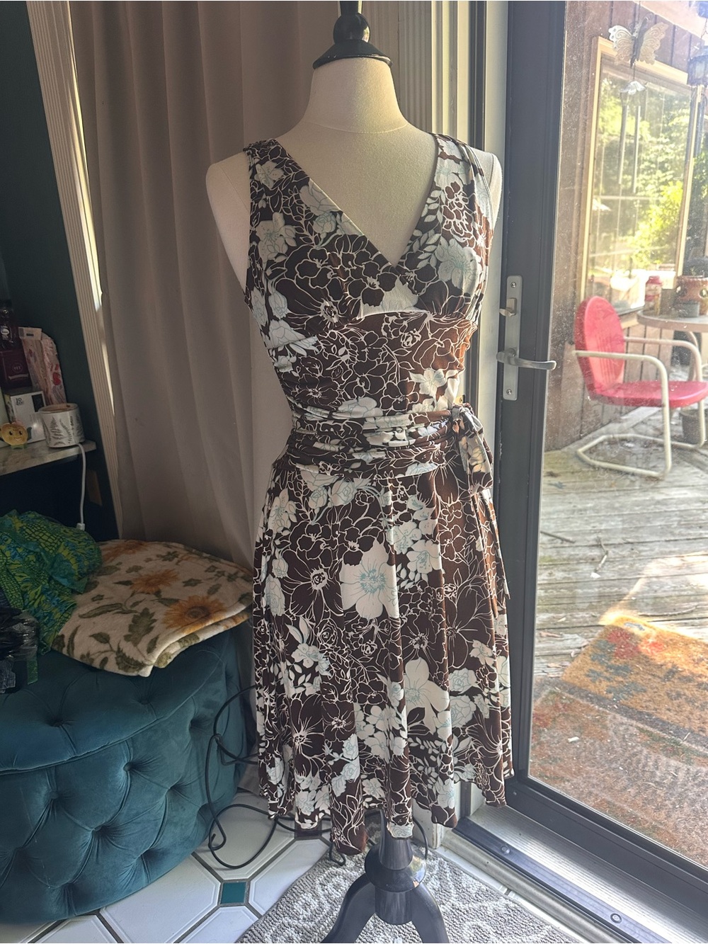 Y2K Vintage Candie's Brown and Cream Floral Wrap Midi Dress